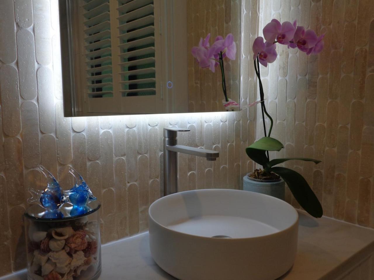 Noosa Buoys Hotel Tinbeerwah ภายนอก รูปภาพ