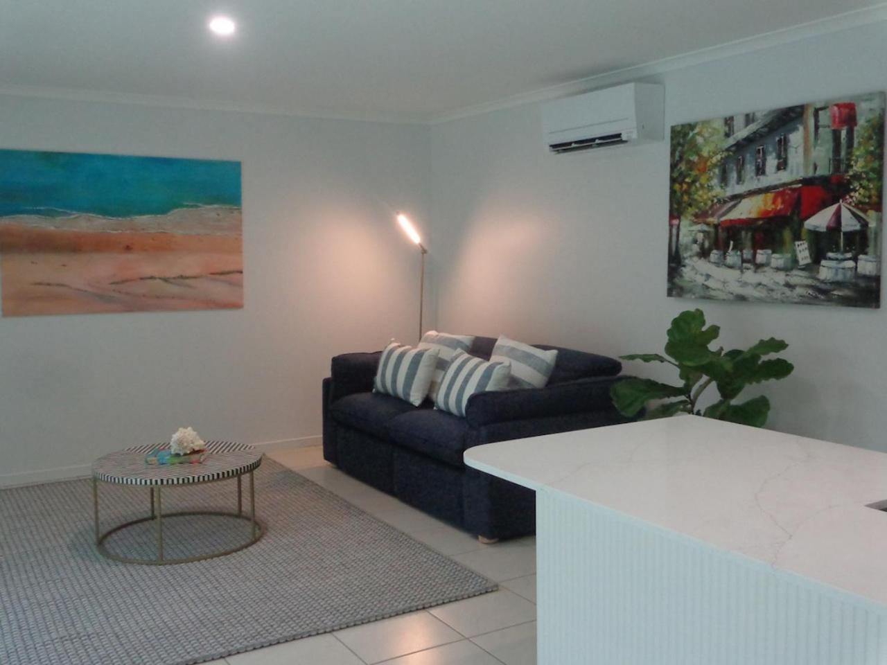 Noosa Buoys Hotel Tinbeerwah ภายนอก รูปภาพ
